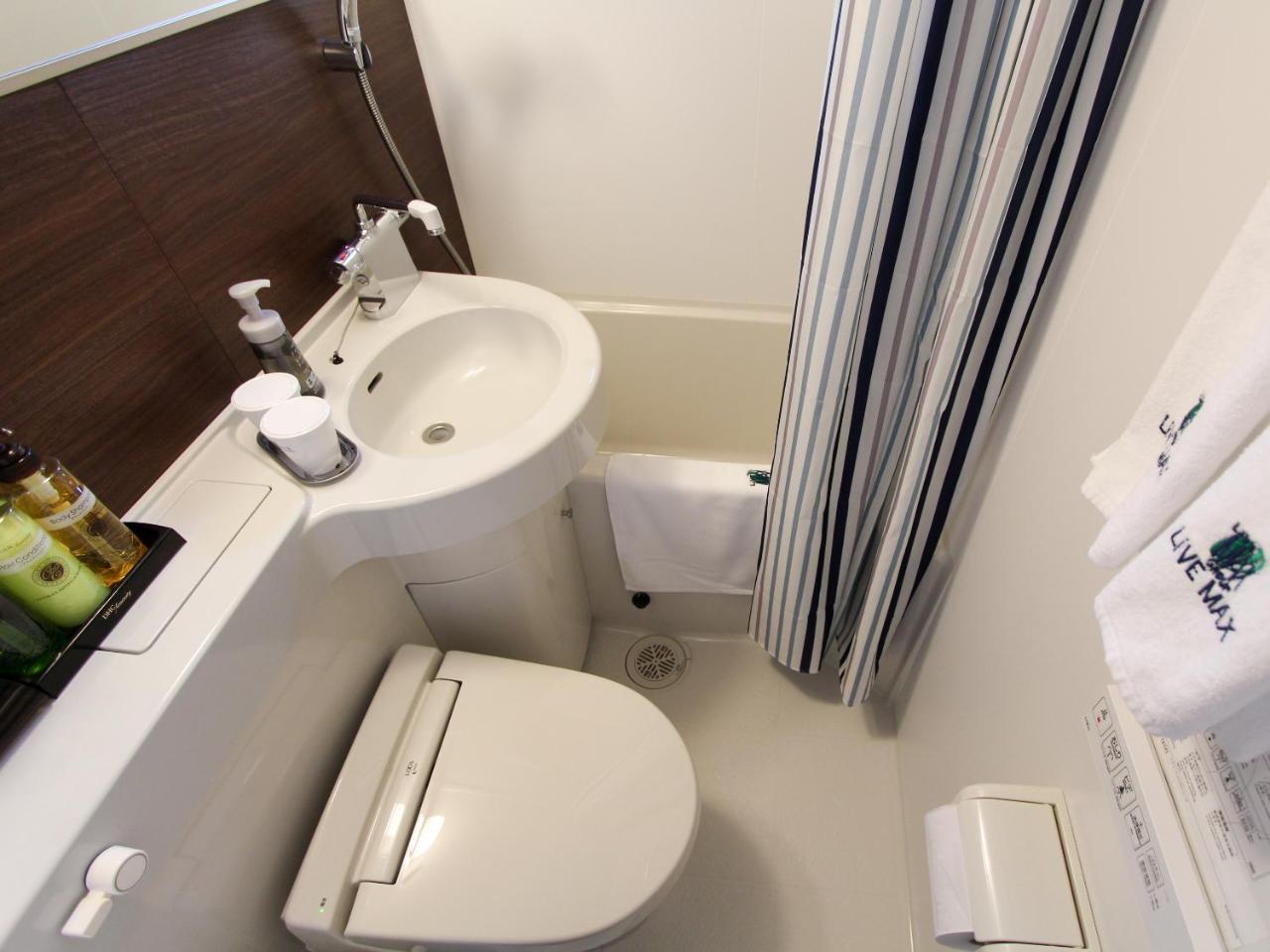 Hotel Livemax Osaka Dome Mae Hotel Zewnętrze zdjęcie